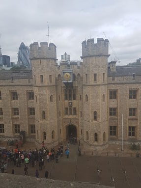 visiting london tower with kids